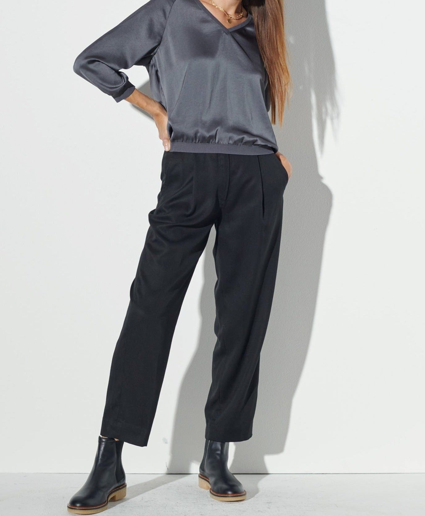 Buy Slouchy Trouser | Chic Loose Leg & Modern Ankle Cropped Pants – The ...