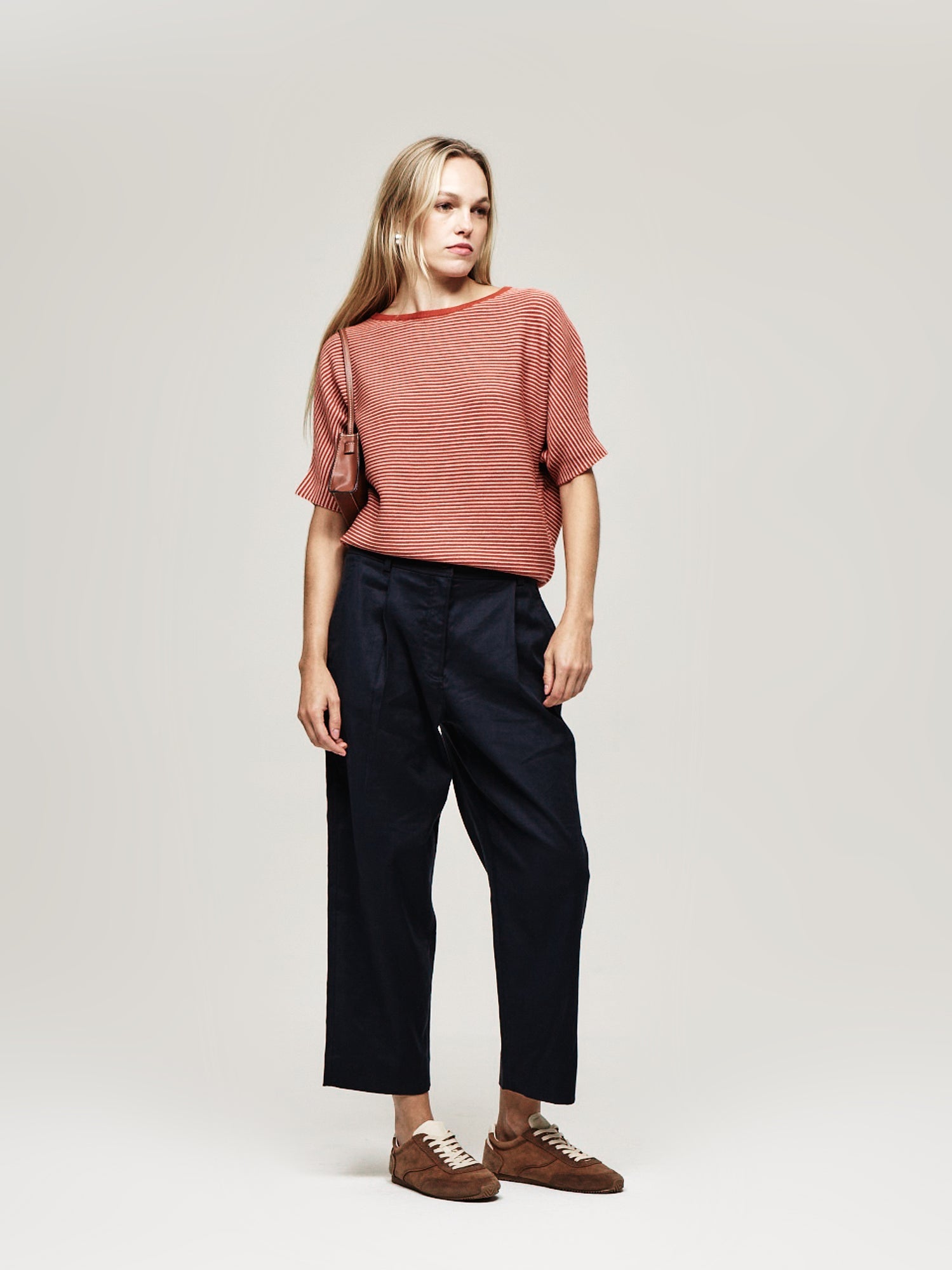 Essential Pullover - The Reset