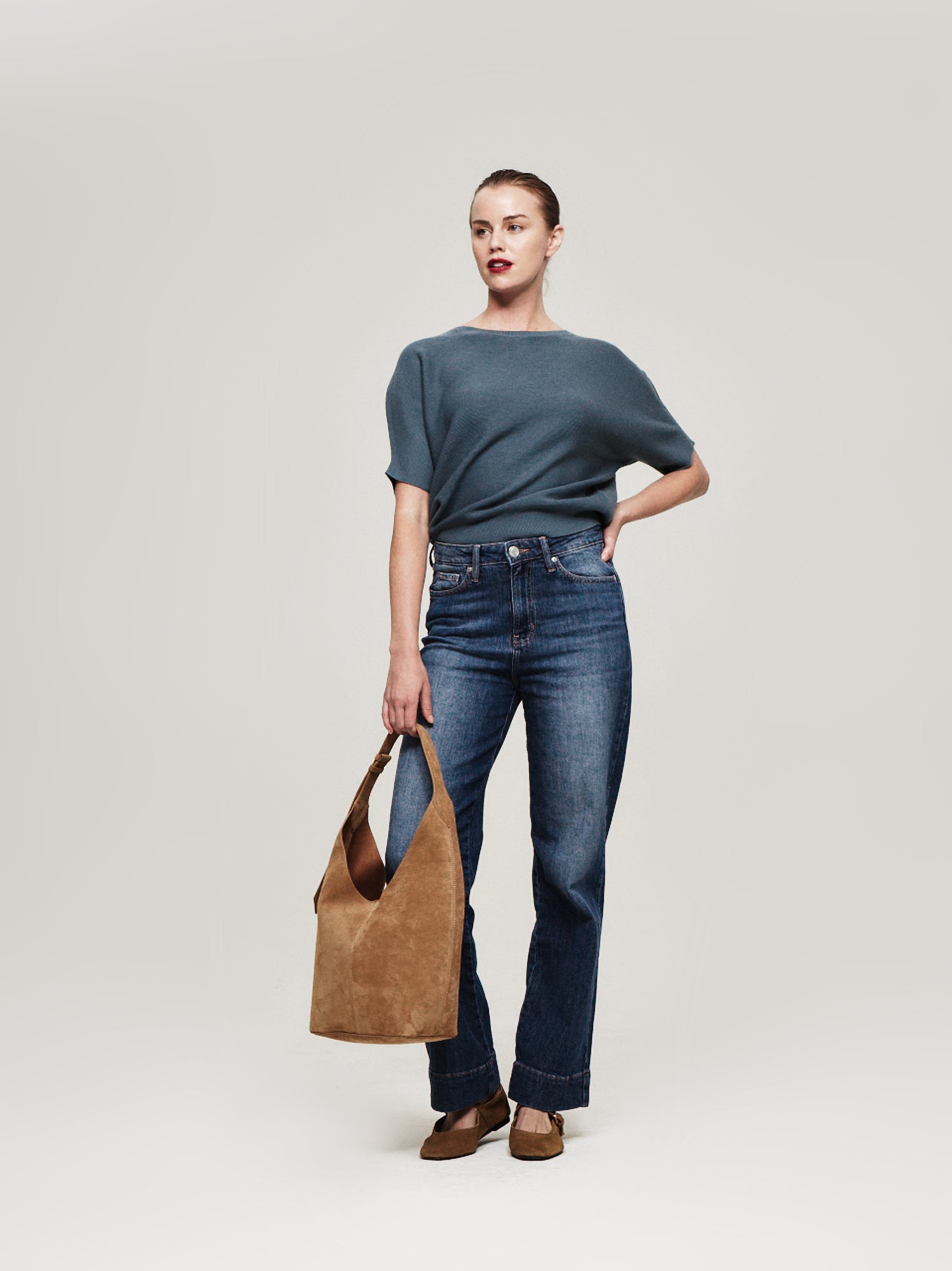 Essential Pullover - The Reset