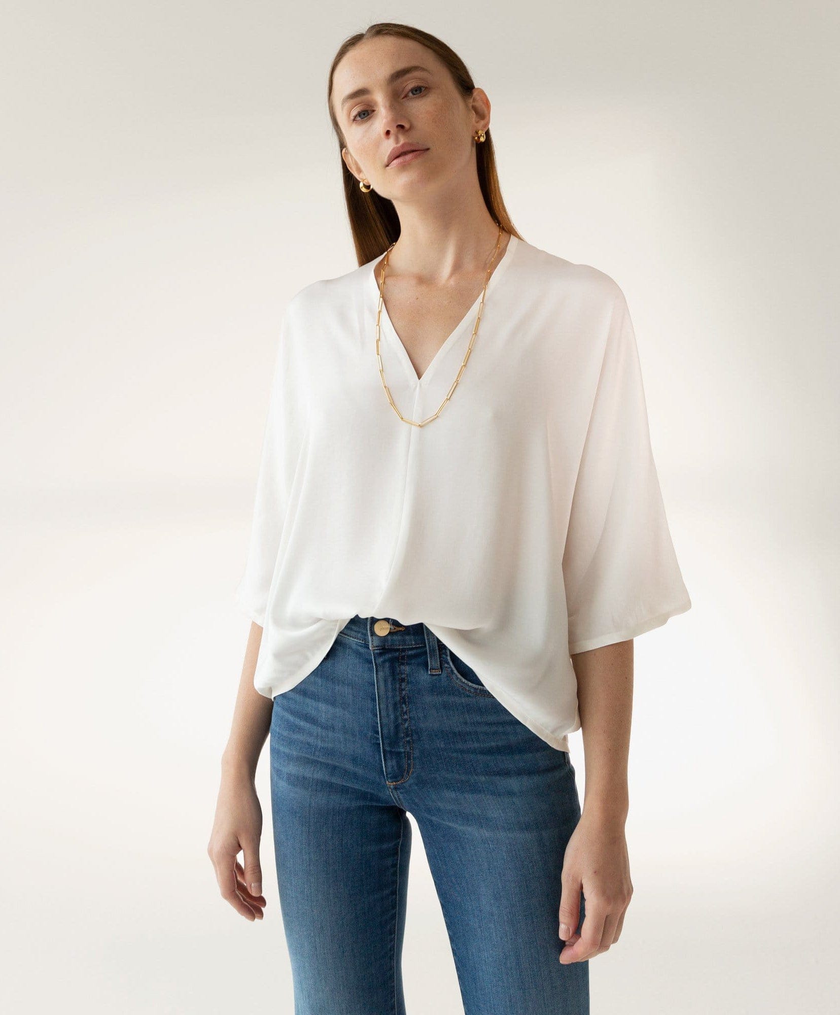 Satin V Pullover - The Reset